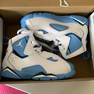 Toddler Jordan True Flight (TD) White/University Blue-Black size 6C